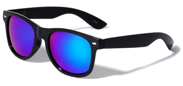 Black Sunglasses Classic Frame for Men and Women Color Mirror Lens (Green)